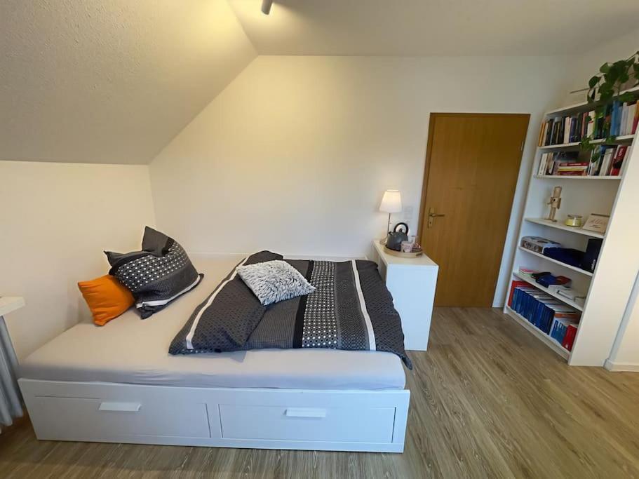 Stilvolles Studio Vallendar Luaran gambar