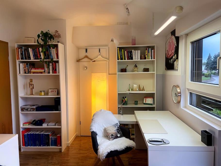Stilvolles Studio Vallendar Luaran gambar